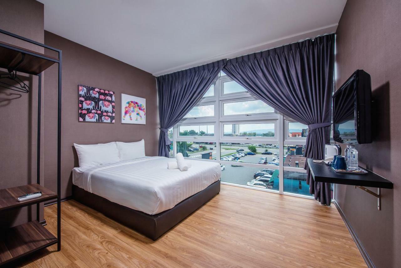 Nap Hotel Johor Bahru Extérieur photo